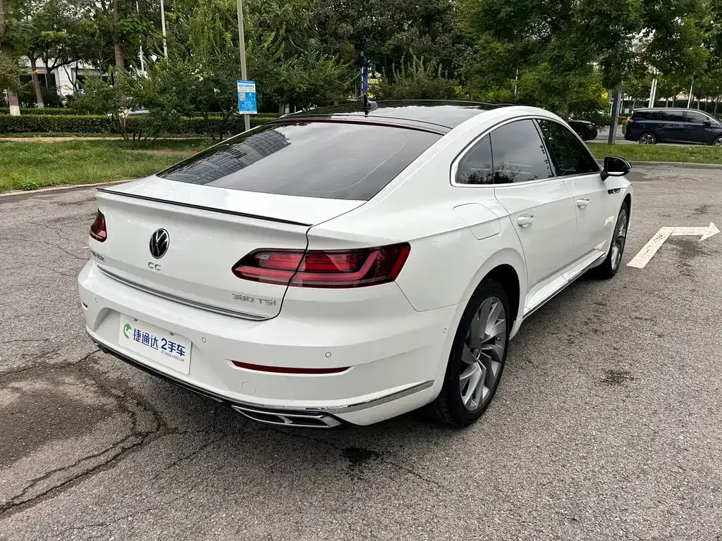 Volkswagen CC — фото 4