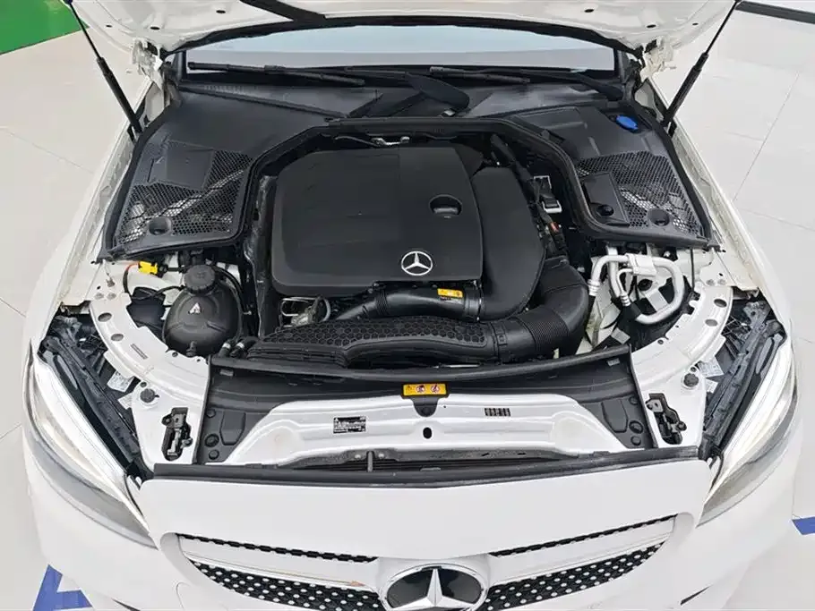Mercedes-Benz C-Class — фото 10