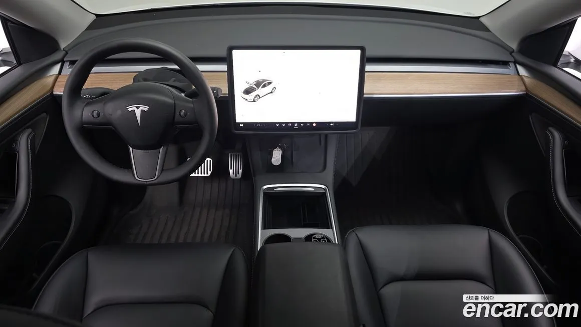 Tesla Model Y — фото 7