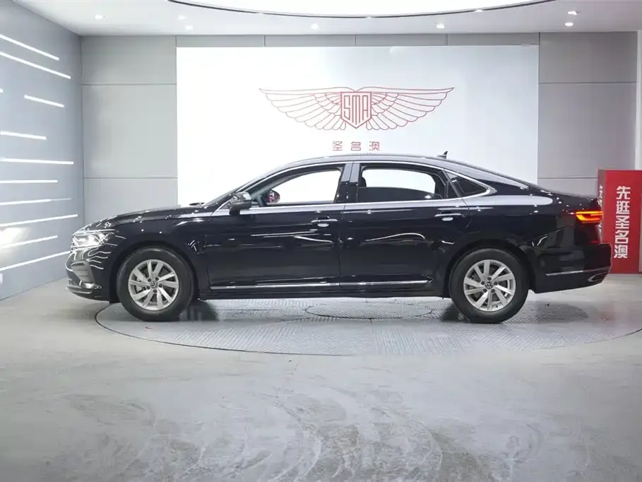 Volkswagen Passat — фото 2