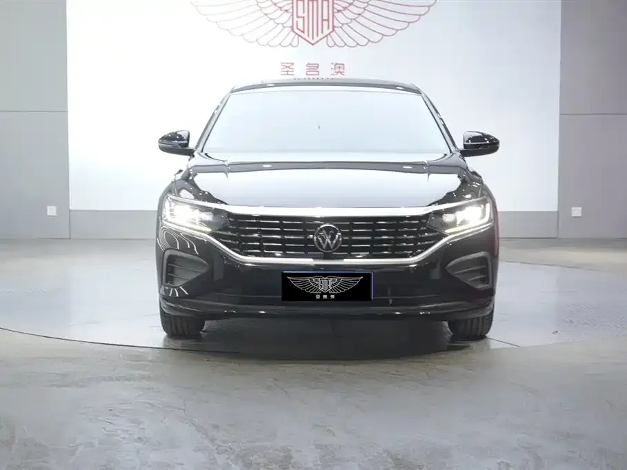 Volkswagen Passat — фото 4
