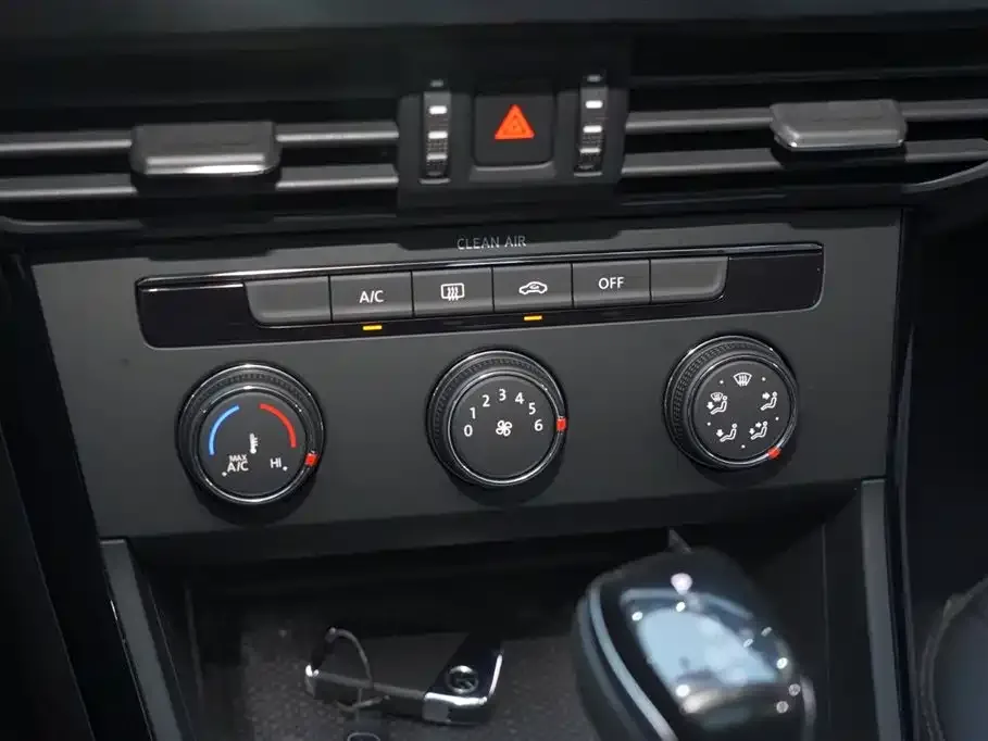 Volkswagen Passat — фото 9