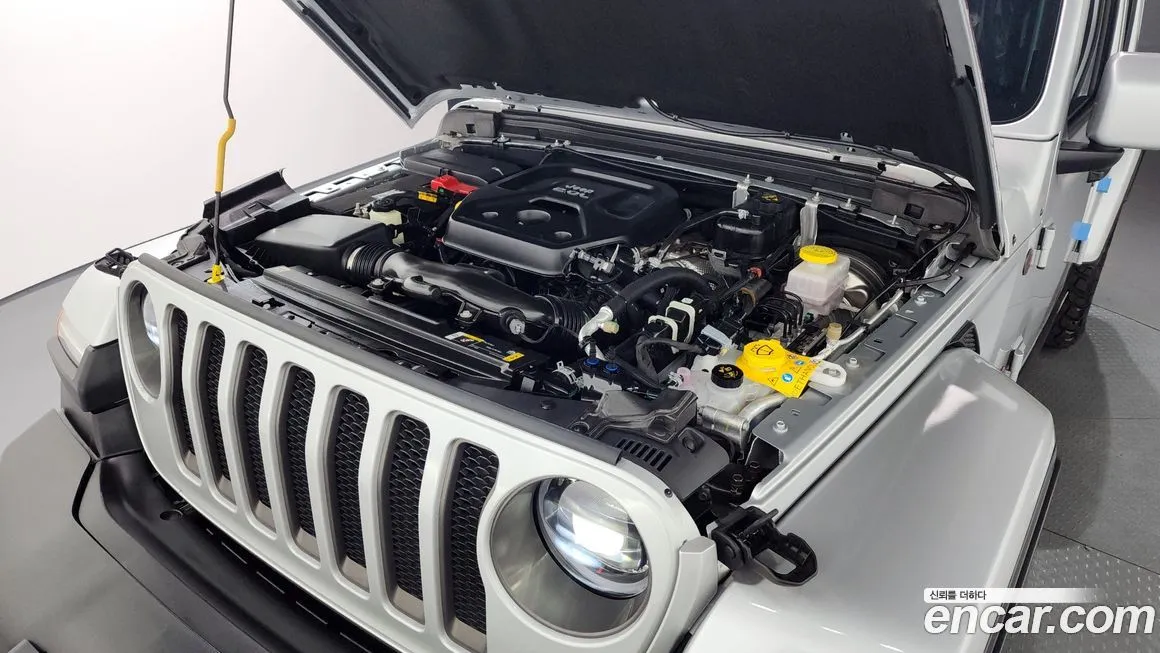 Jeep Wrangler — фото 6