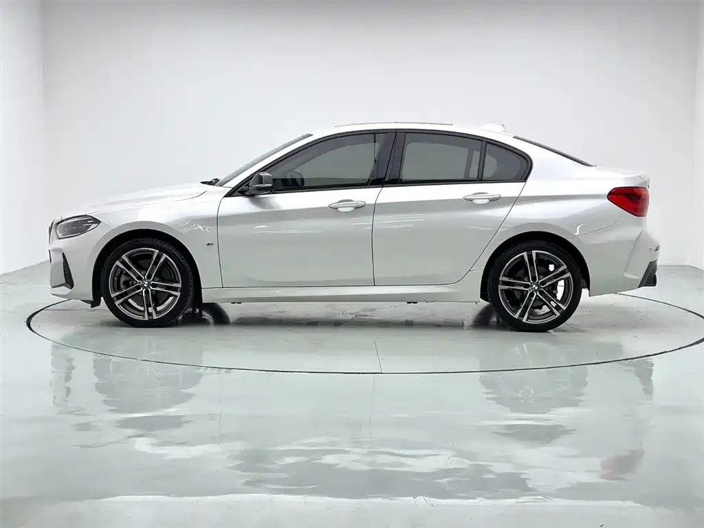BMW 1 Series — фото 7
