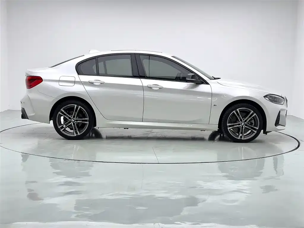 BMW 1 Series — фото 8