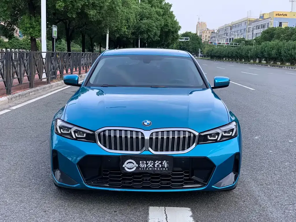 BMW 3 Series — фото 1