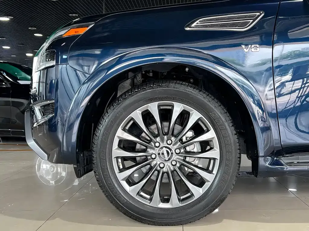 Nissan Patrol — фото 10