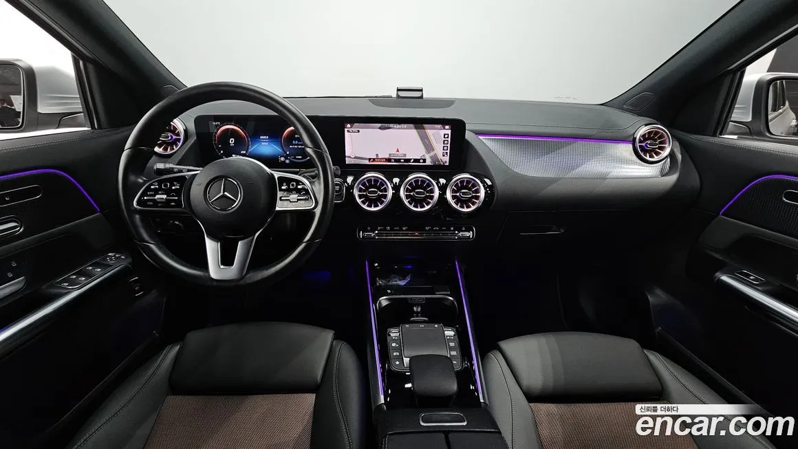 Mercedes-Benz EQA — фото 7