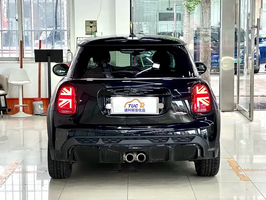 MINI JCW (John Cooper Works) — фото 10