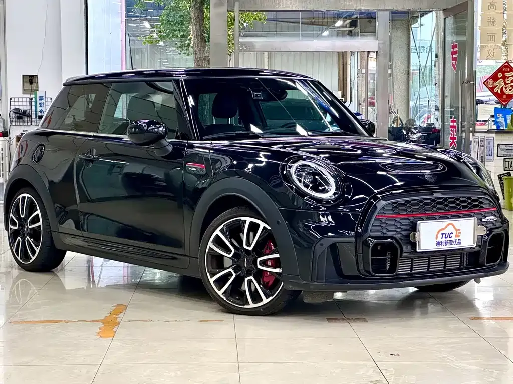 MINI JCW (John Cooper Works) — фото 2