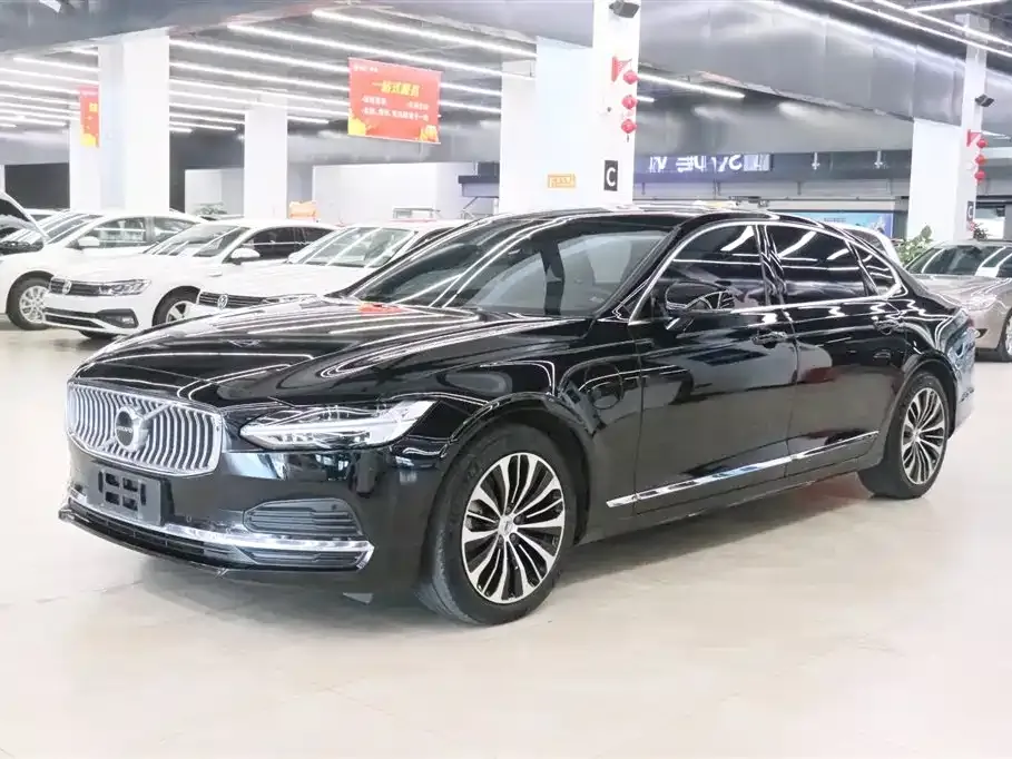 Volvo S90 PHEV — фото 1
