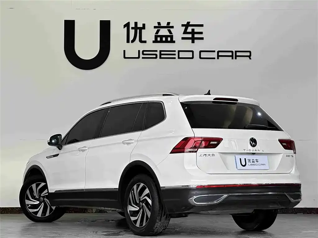 Volkswagen Tiguan L — фото 7