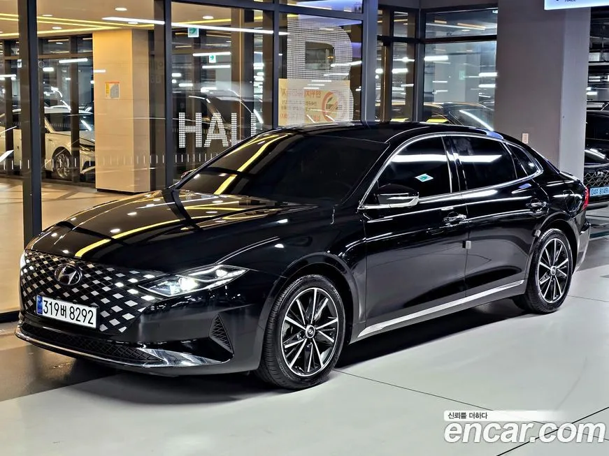 Hyundai Grandeur — фото 1