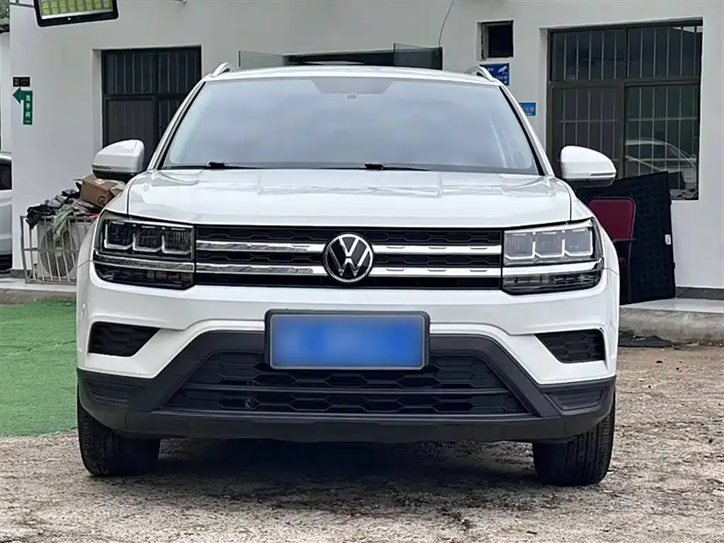 Volkswagen Tharu — фото 6
