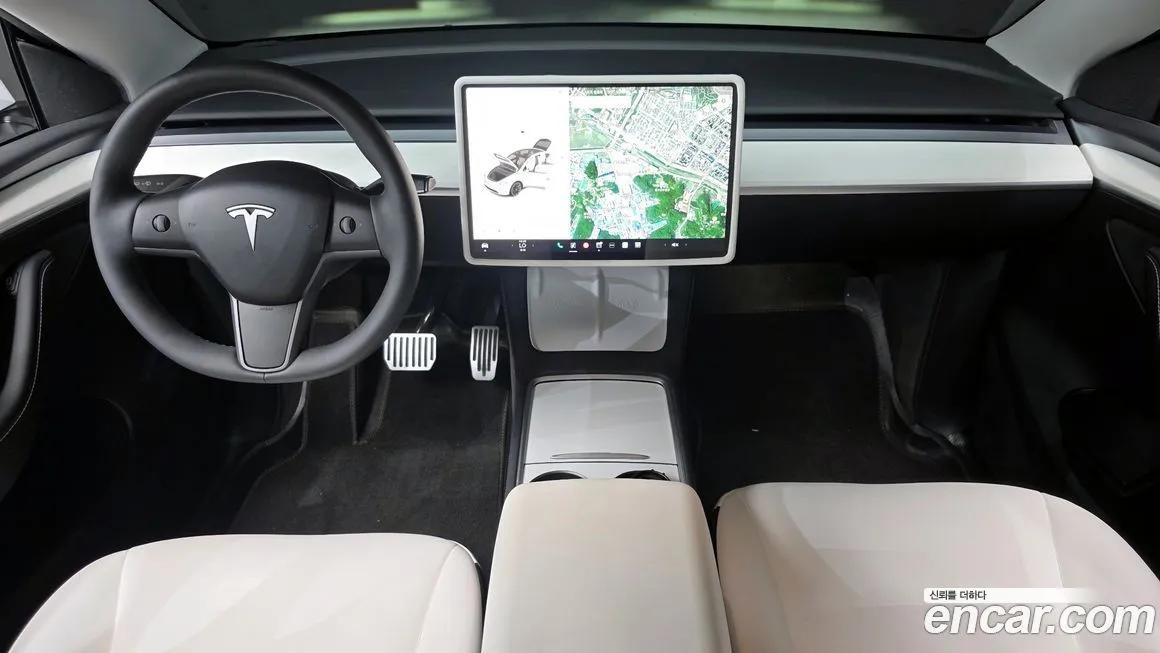 Tesla Model Y — фото 7
