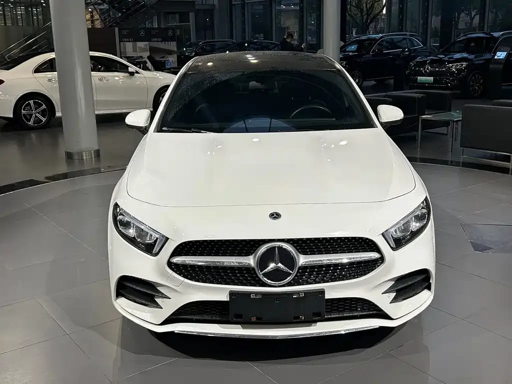 Mercedes-Benz A-Class — фото 2
