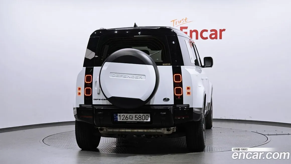 Land Rover Defender — фото 4