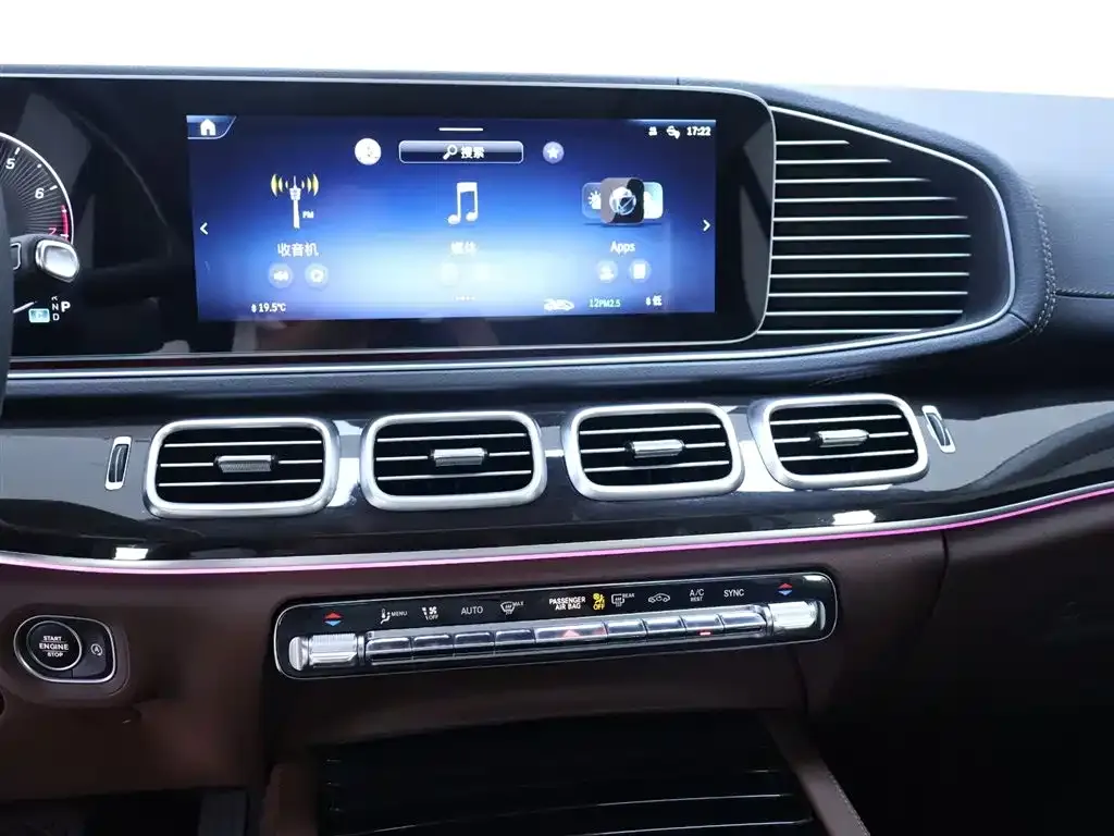Mercedes-Benz GLE — фото 10