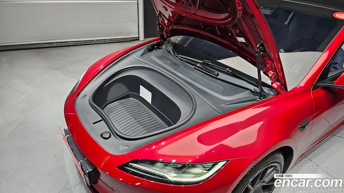 Tesla Model 3 — фото 6