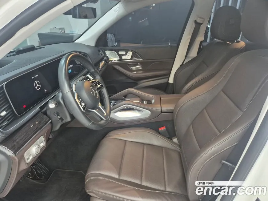 Mercedes-Benz GLE-Class — фото 10