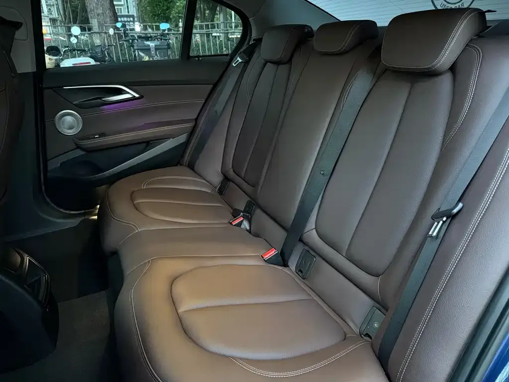 BMW 1 Series — фото 10
