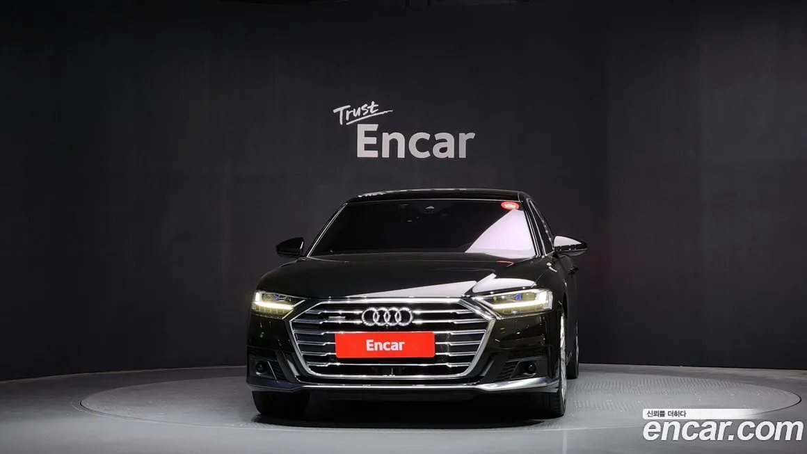 Audi A8 — фото 3