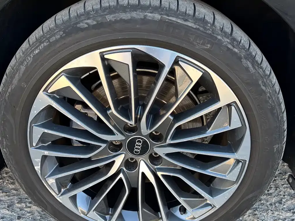 Audi A6L New Energy — фото 6