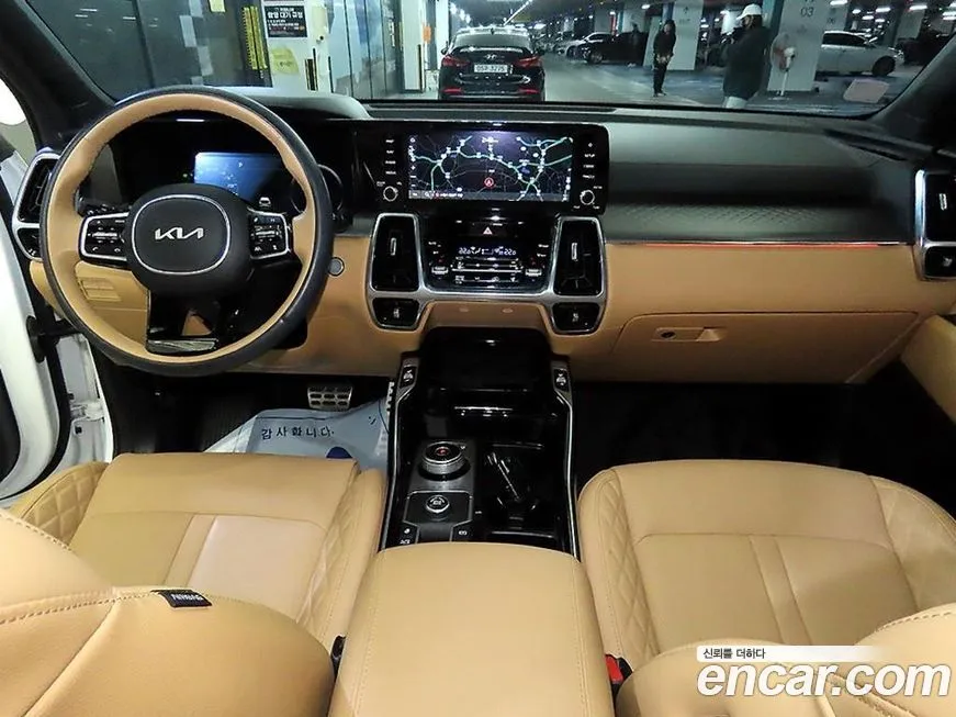 Kia Sorento — фото 10