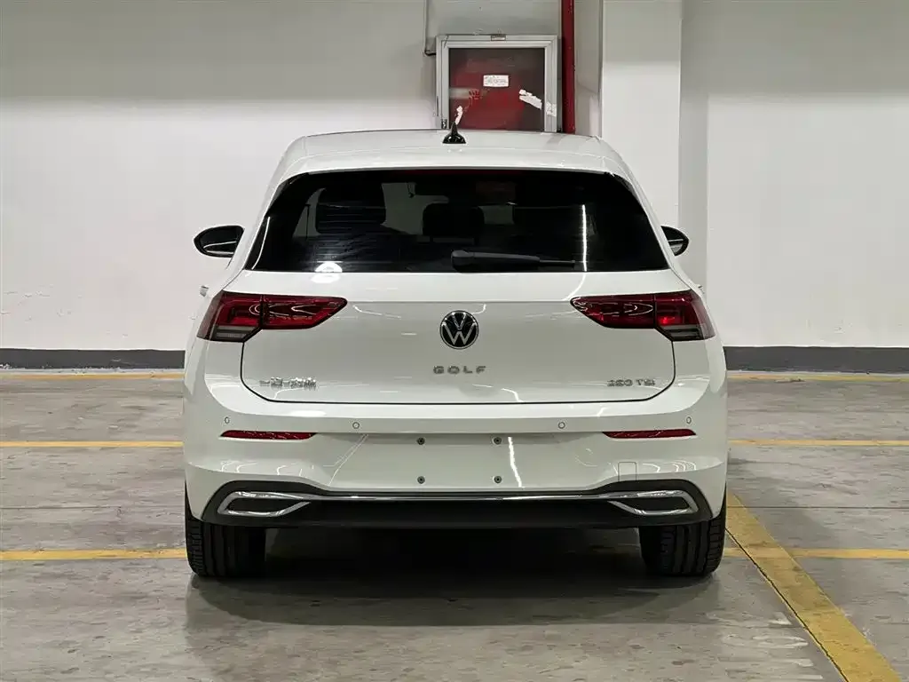 Volkswagen Golf — фото 5