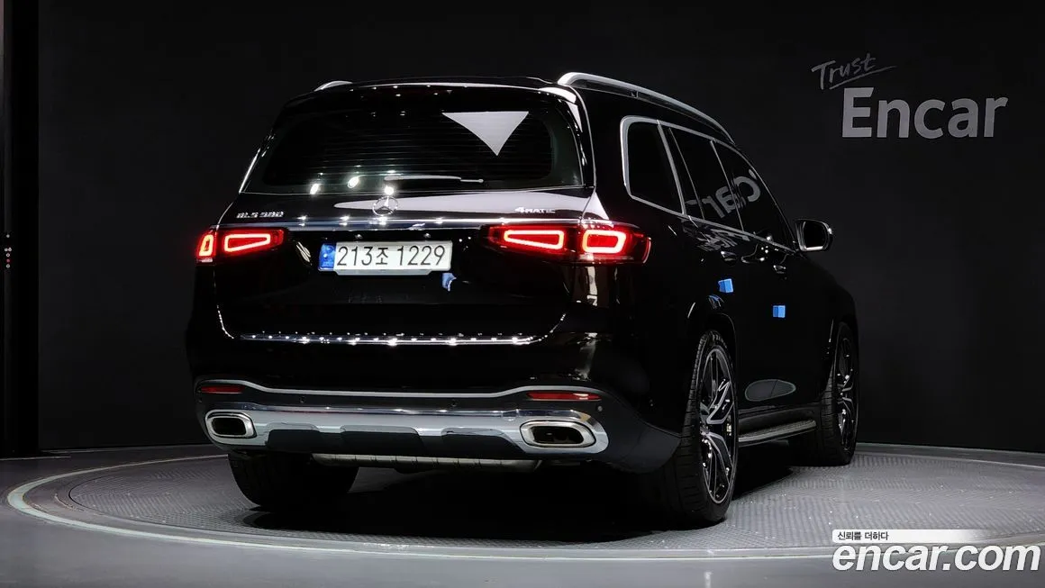 Mercedes-Benz GLS-Class — фото 2