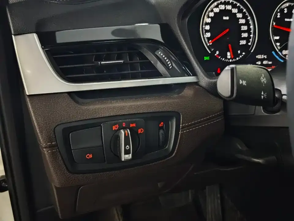 BMW X2 — фото 7