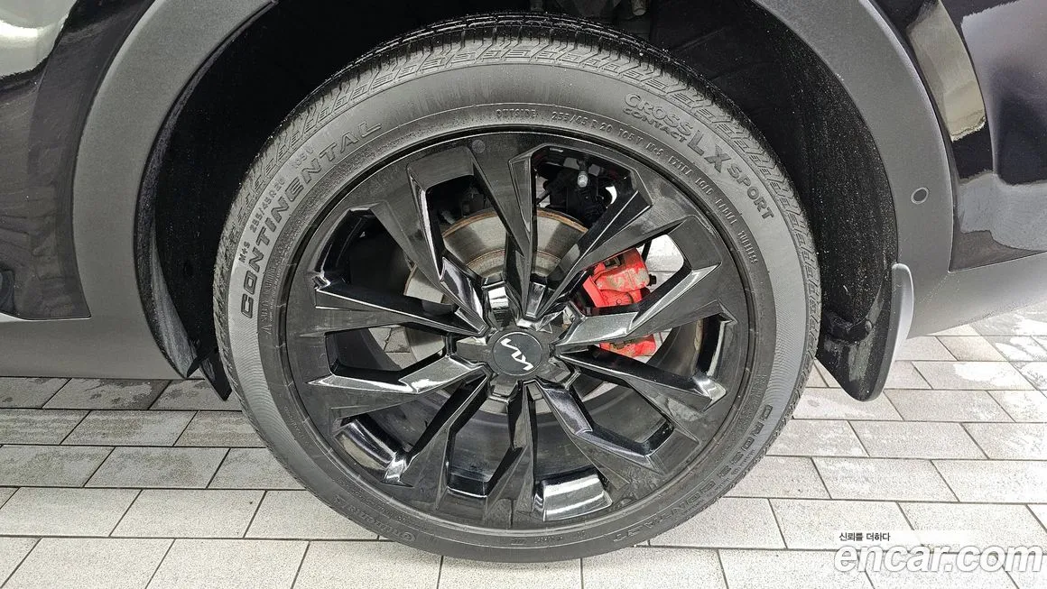 Kia Sorento — фото 5
