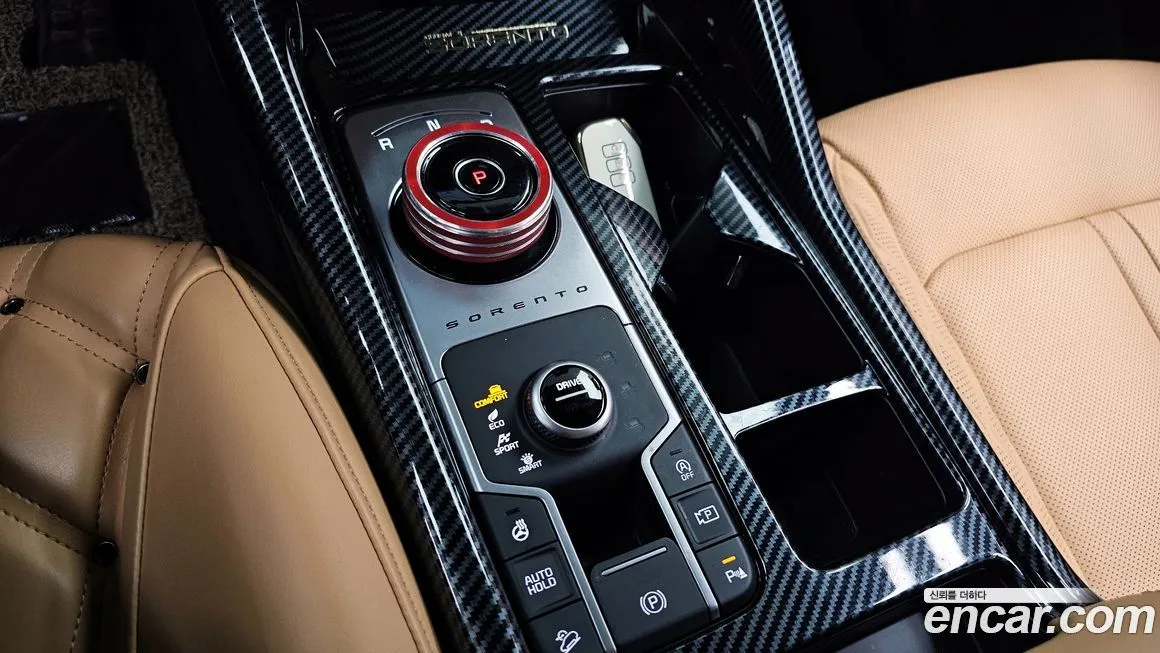 Kia Sorento — фото 9