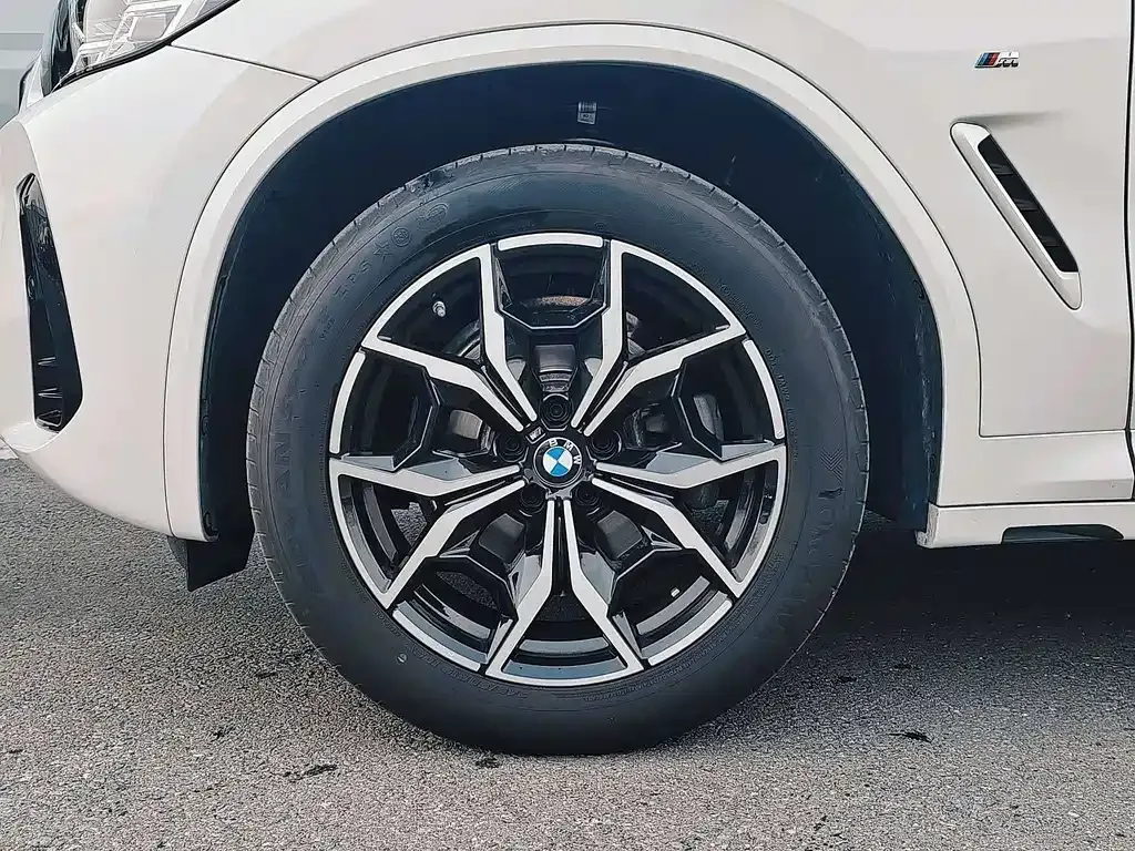 BMW X3 — фото 2
