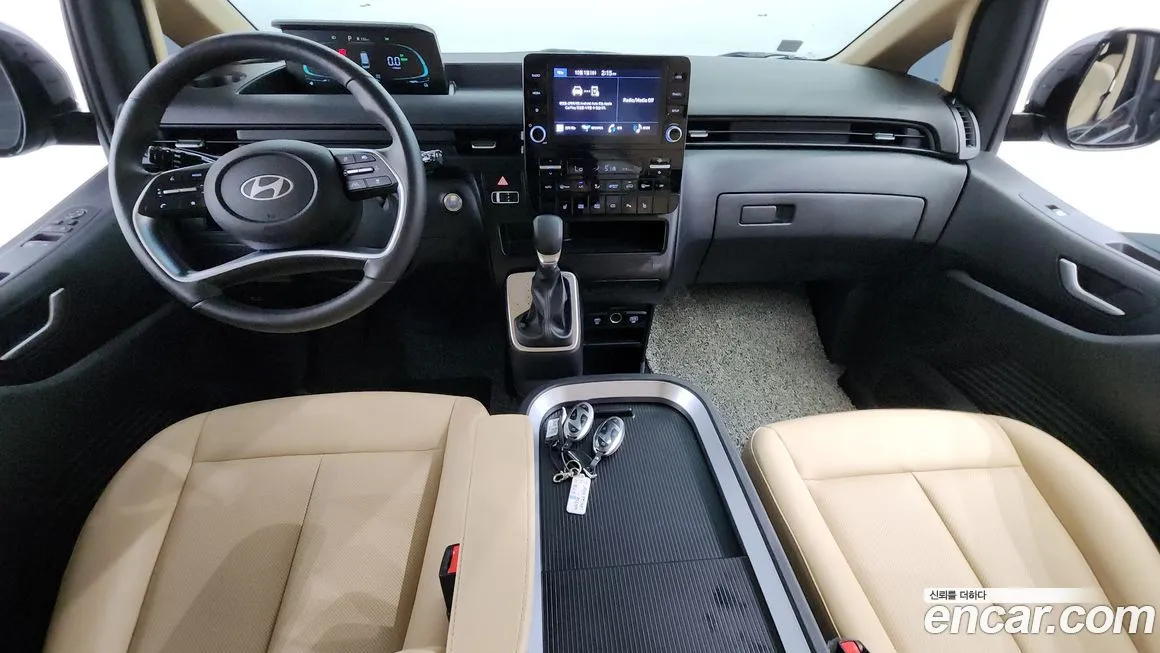 Hyundai Staria — фото 7