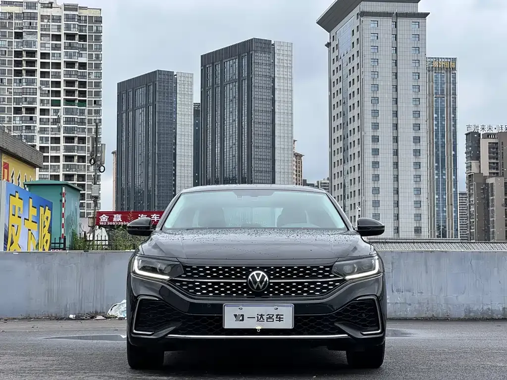 Volkswagen Passat — фото 2