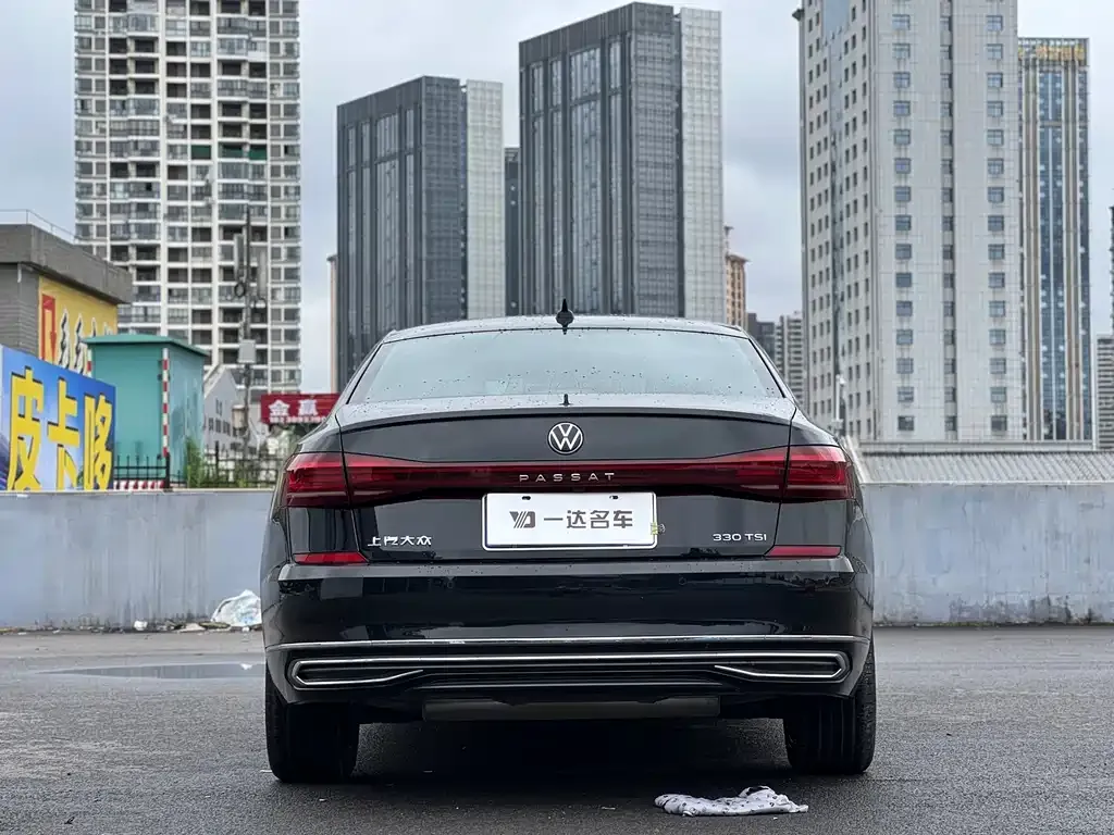 Volkswagen Passat — фото 9