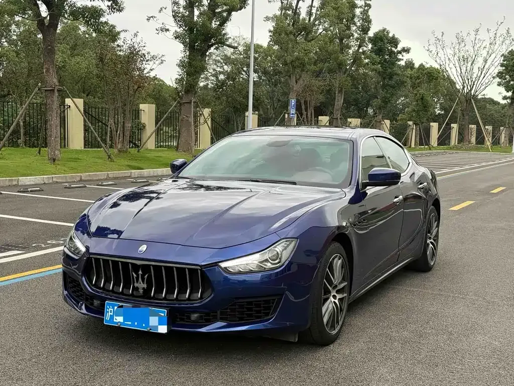 Maserati Ghibli — фото 1