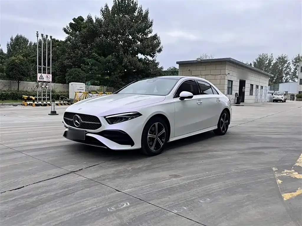 Mercedes-Benz A-Class — фото 1