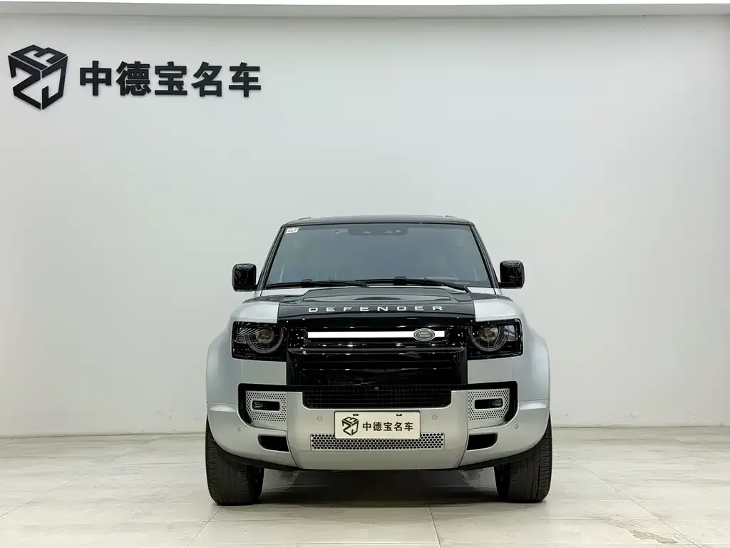 Land Rover Defender — фото 2