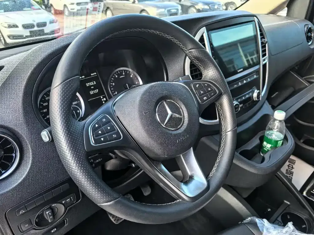 Mercedes-Benz Vito — фото 7