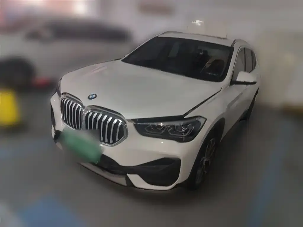 BMW X1 — фото 2