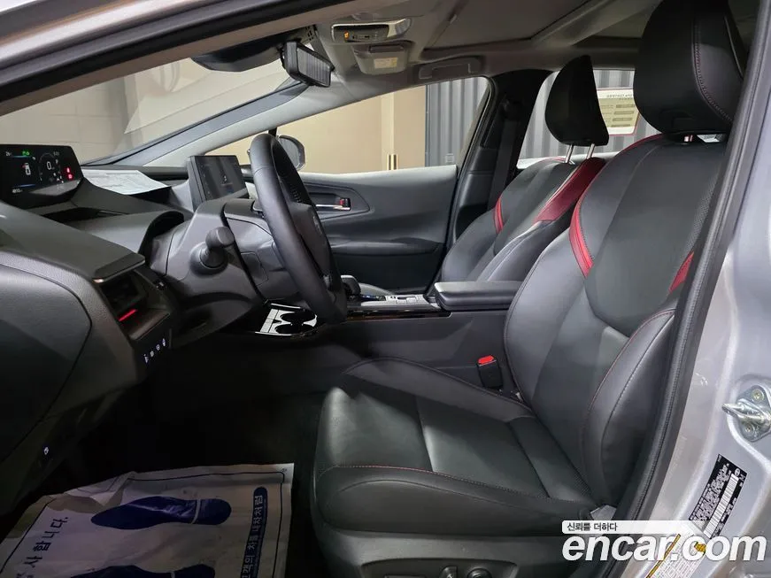 Toyota Prius — фото 10