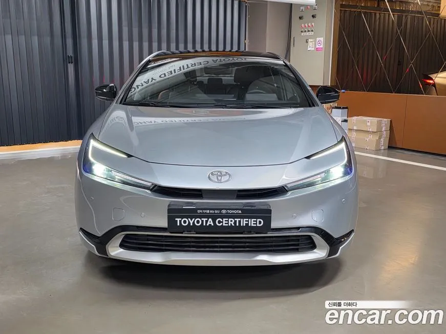 Toyota Prius — фото 3