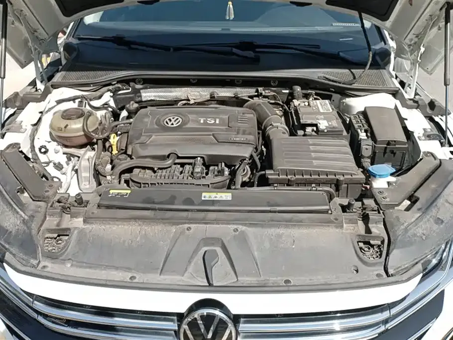 Volkswagen CC — фото 10