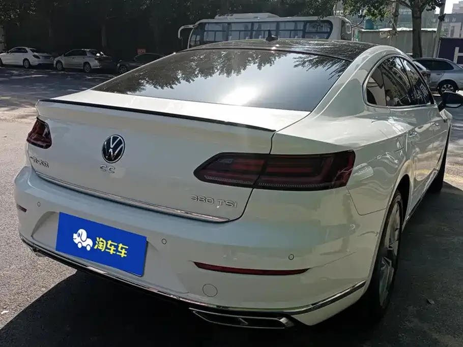 Volkswagen CC — фото 3