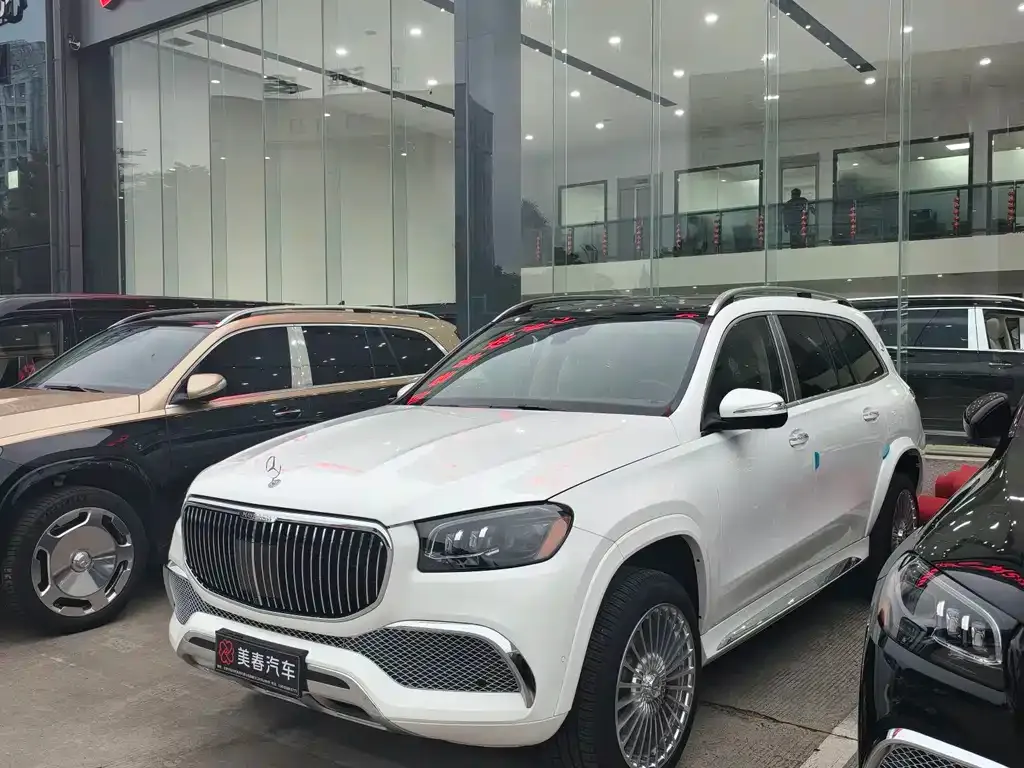 Mercedes-Benz GLS — фото 1