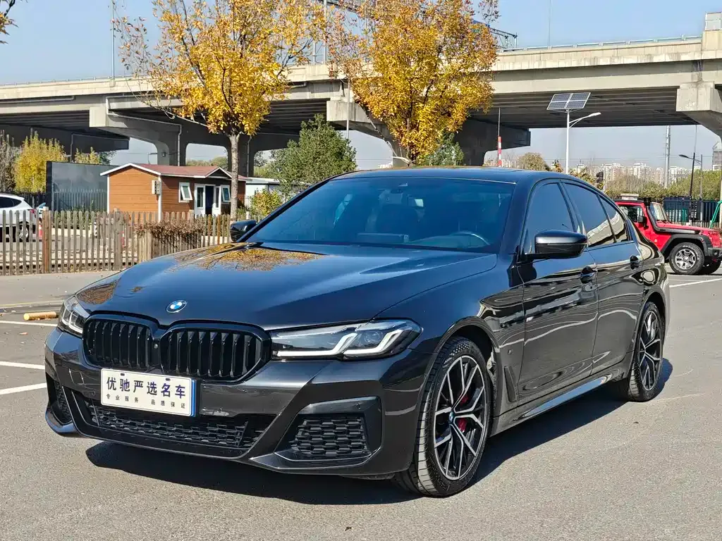 BMW 5 Series (Import) — фото 1
