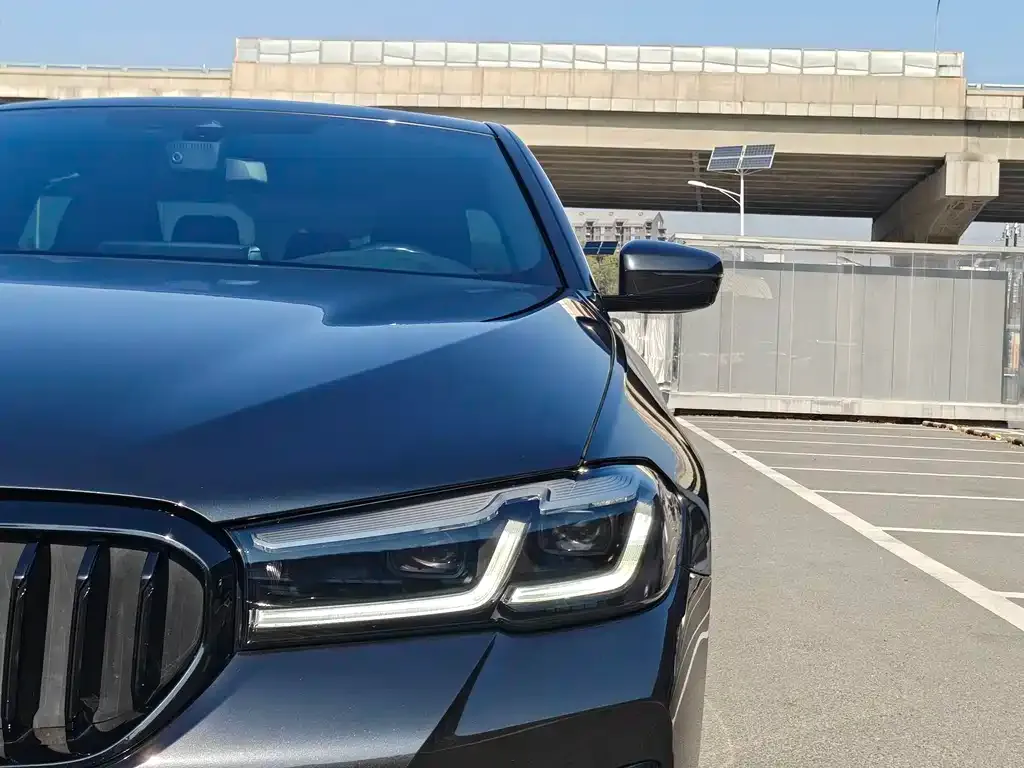 BMW 5 Series (Import) — фото 4