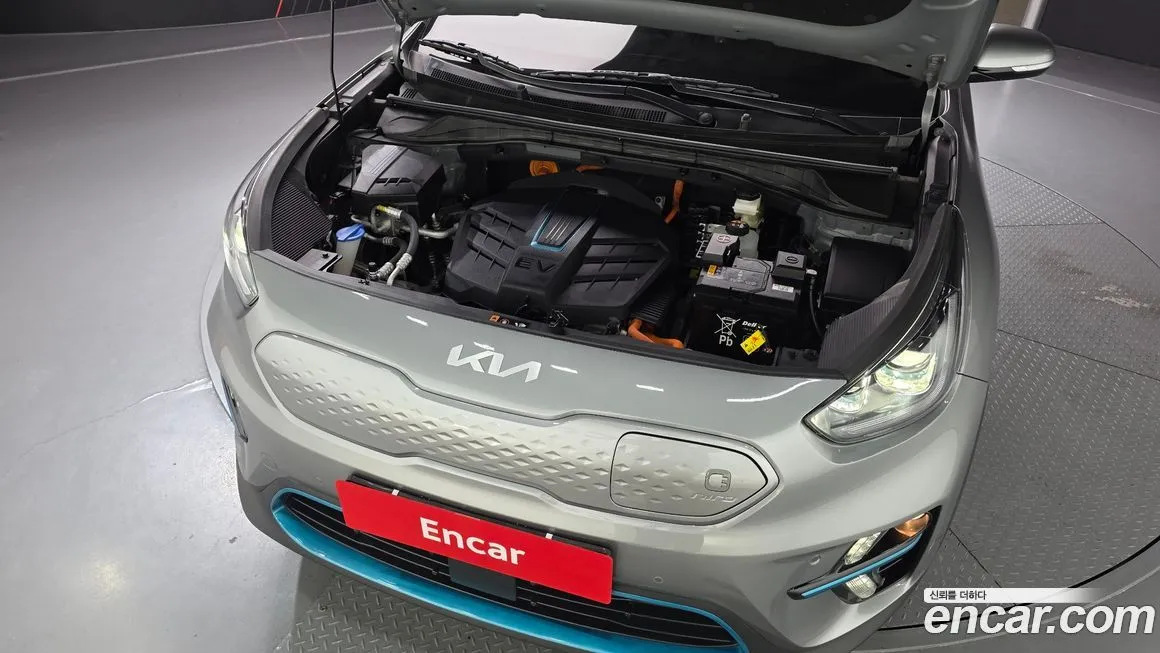 Kia Niro — фото 6